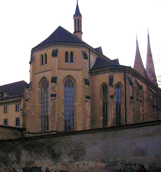 Kostel Panny Marie a slovanských patronů a benediktinské opatství Na Slovanech (Emauzy) (foto: Cyril Royt)